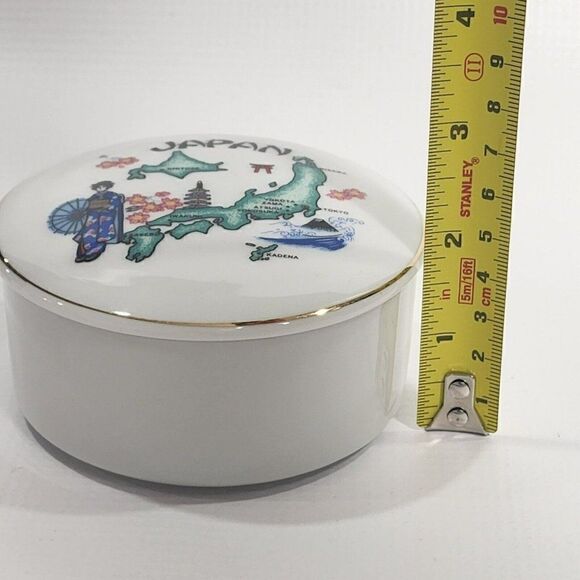 Porcelain Japan 2" x 3.5" Map Round Trinket Box - Picture 2 of 6